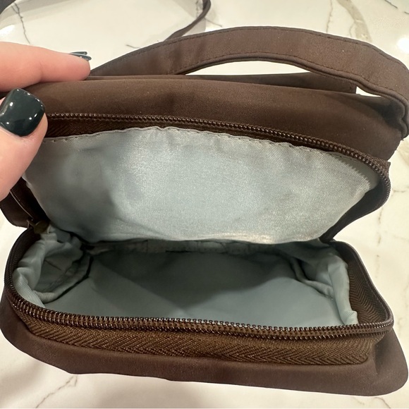 Travelon Anti-Theft Classic Crossbody Bag - Brown with LED Light - Picture 14 of 16